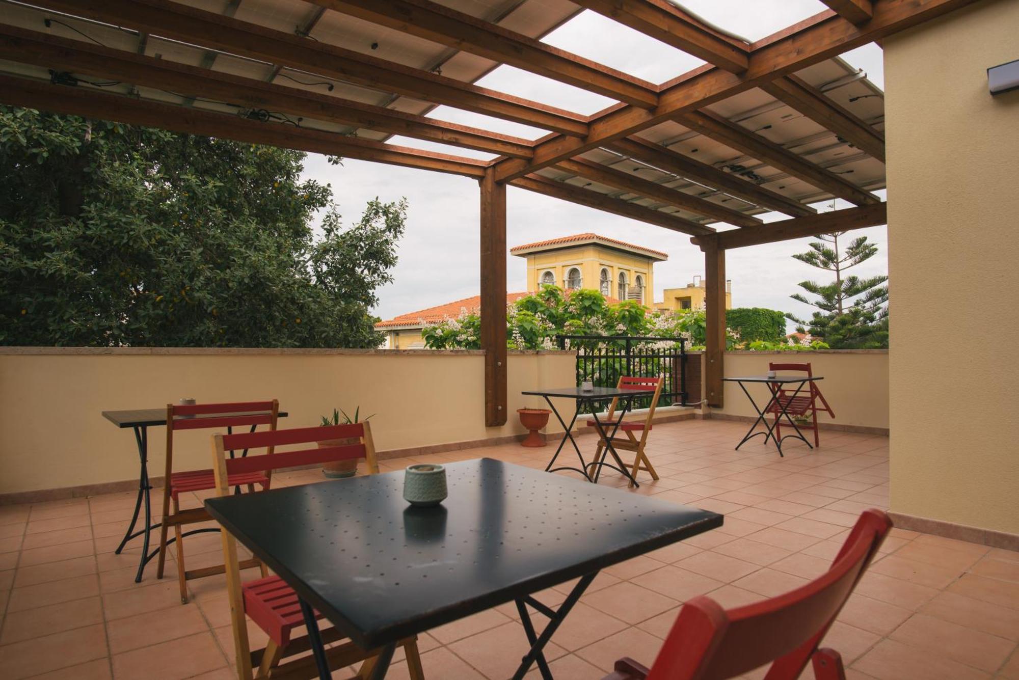 Locanda Dei Buoni E Cattivi Cagliari Exterior foto